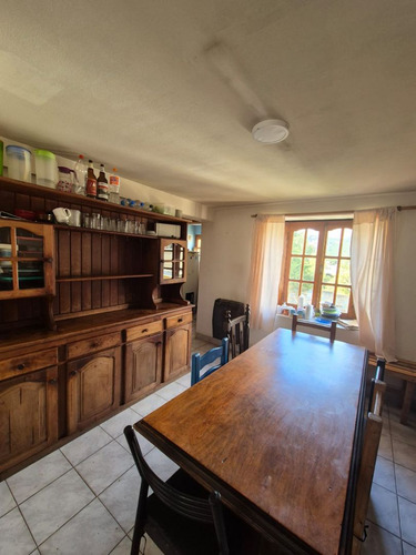 Venta Casa Y Monoambiente. Muy Amplio. Esquel.