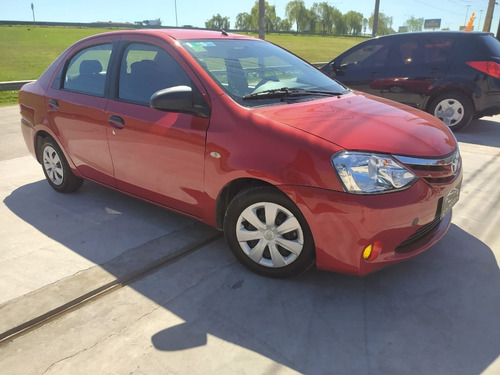 Toyota Etios 1.5 Mod14 Anticipo$640.000+cuotas Fijas.