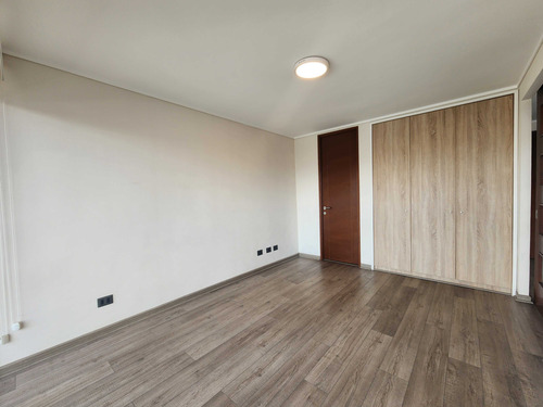 Se Vende Espacioso Departamento De 1 Dormit (32397)