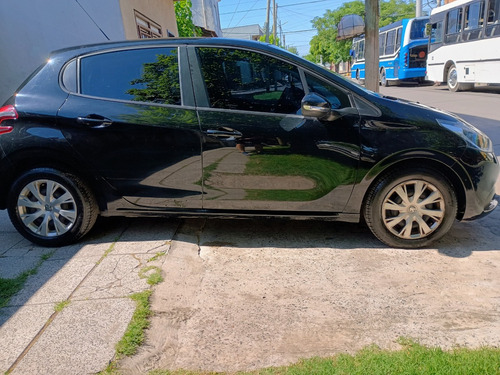 Peugeot 208 1.6 Active