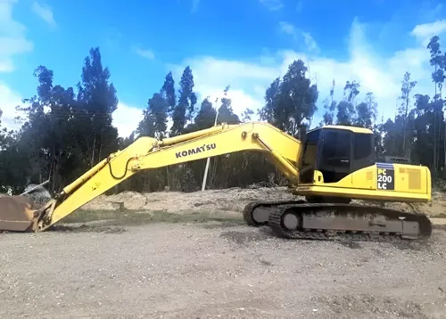 Retroexcavadora-komatsu Pc200lc-7l