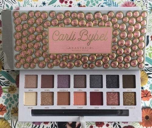 Anastasia Paleta De Sombras Carli Bybel