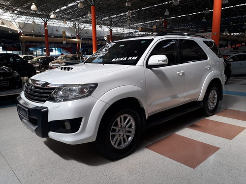 Toyota Hilux Sw4 3.0 Srv 4x4 7 Lugares 16v Turbo