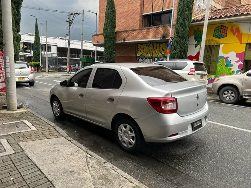 Renault Logan Authentique