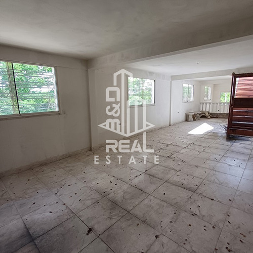 Townhouse En Venta Urb. Loma Real-charallave