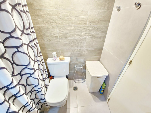 Venta Apto 2dormitorios Centro Vista Al Mar Balcón