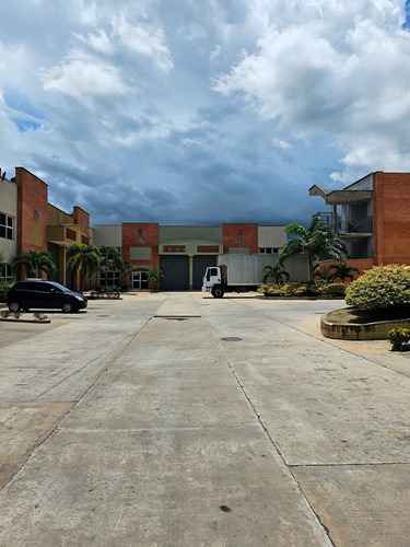 Galpón Comercial 283m En El Centro Empresarial Del Norte, Terrazas De Manantial Naguanagua Gnss 2