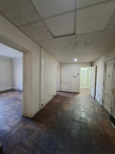 Excelente Oficina En Piso Completo - Avenida Providencia
