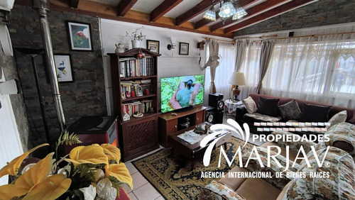 (cód 8000) Propiedad Urbana 653m2 + Casa +3 Cabañas Com