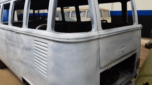 Vw Kombi Retirada Peças,cambio,porta Salão,suspenção,sem Dok