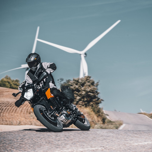 Imagen 12 de 16 de Ktm Adventure 250 2023 - No Versys Tenere Xtz Tornado