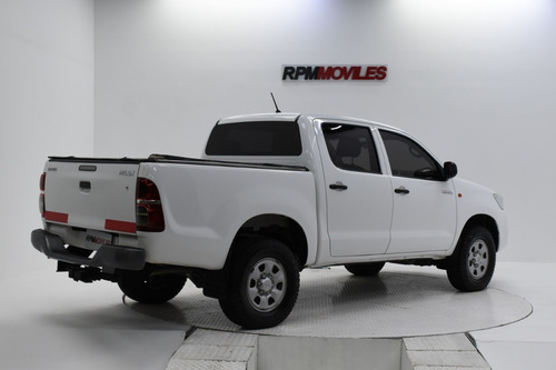 Toyota Hilux 2.5 4x2 Cabina Doble Dx 2014 Rpm Moviles