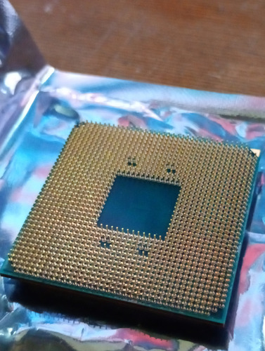 Procesador Amd Fx 9590 Usado (Usado)