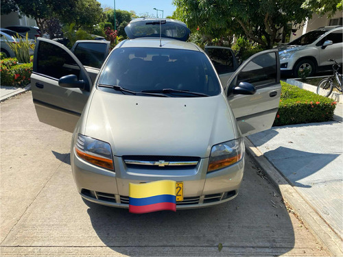 Chevrolet Aveo 1.6 Five