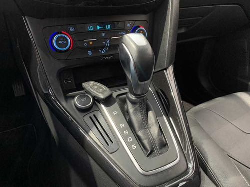 Ford Focus 2.0 Titanium Plus Sedan 16v Flex 4p Powershi
