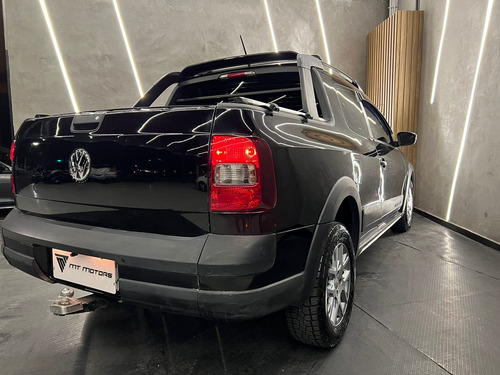 Volkswagen Saveiro 1.6 16v Cross Cab. Dupla Total Flex 2p