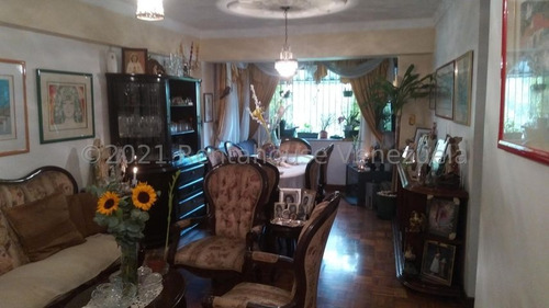 Imagen 11 de 12 de Elys Salamanca Vende Apartamento Santa Monica 0412-364-75-15 Código: 22-5406