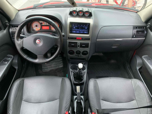 Fiat Palio 1.8 MPI ADVENTURE LOCKER WEEKEND 16V FLEX 4P MANUAL