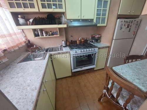 Imagen 6 de 13 de Livy Ramirez Vende Apartamento En Montalbán Mls #22-12411