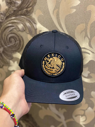 Gorra Snapnack Escudo De Mexico Trucker Yupoong