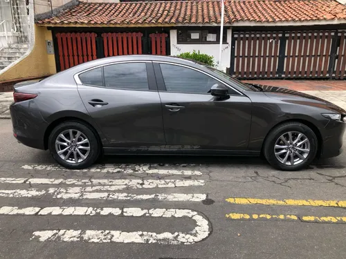Mazda 3 2.0 Touring At