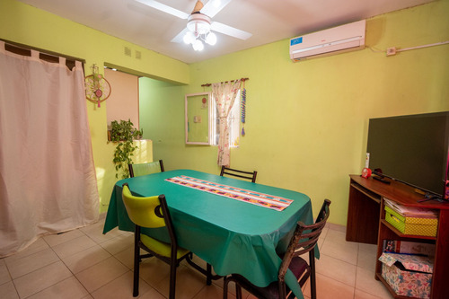 Se Vende Casa De 3 Dormitorios En Santo Tome