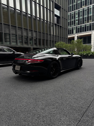 Porsche 911 3.0 Carrera Targa 4 Gts Pdk At