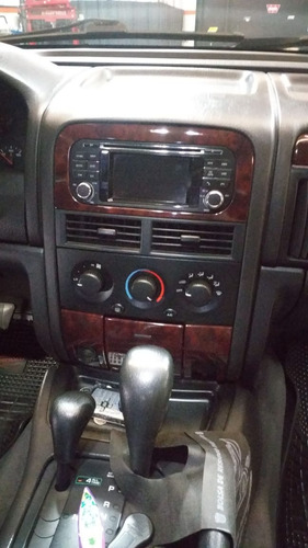 Jeep Grand Cherokee Laredo 2001