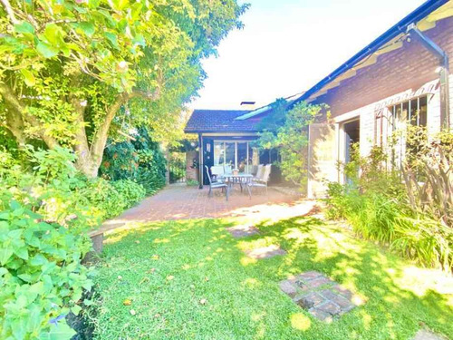 Imagen 5 de 14 de Chalet En Alquiler En Hurlingham