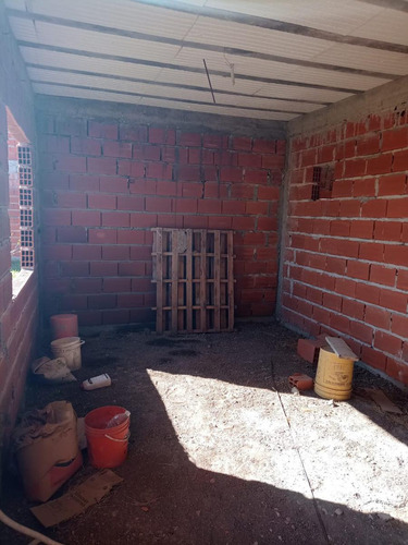 Casa Terreno Propio Con Escritura Maximo Paz Cañuelas