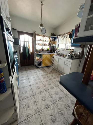 Casa En Venta De 4 Dorm. En Coquimbo