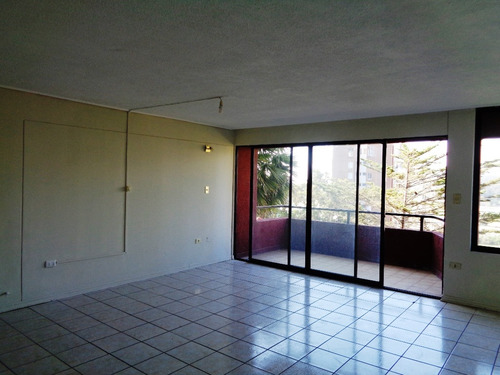 Excelente Amplio, 500 Mt Calle Alvarez, 120mt2, 4dormitorios