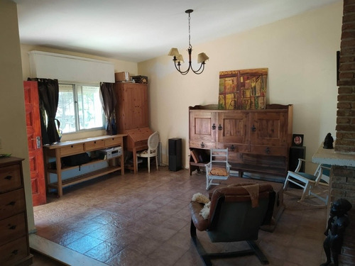 Sólida Construcción 3 Dormitorios 2 Baños Y Apto O Bbcoa