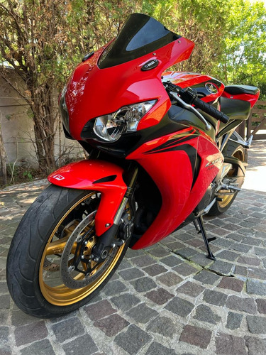 Honda Cbr 1000rr Fireblade Año 2008 Con 20800 Km