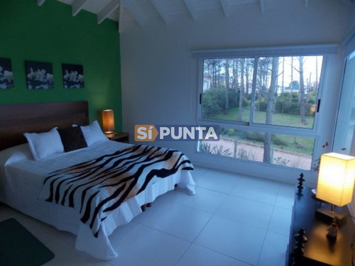 Imagen 12 de 17 de Casa En Venta - Playa Montoya