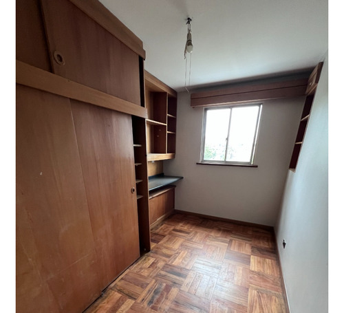 Depto Antiguo Remodelado Sin Gasto Común, A Pasos De Todo