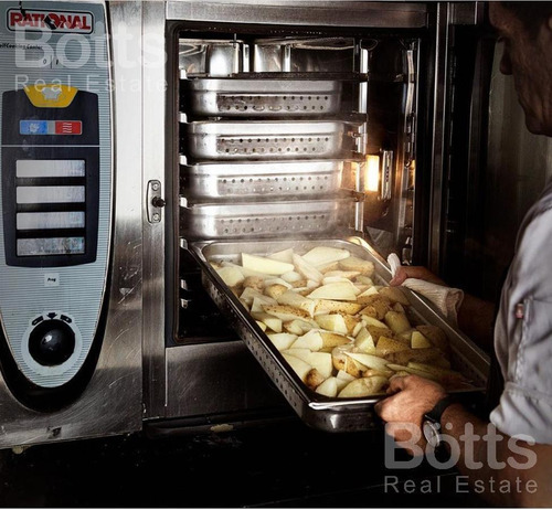 Imagen 9 de 15 de Excelente Restaurante Todo Equipado En Recoleta. Listo Para Abrir!