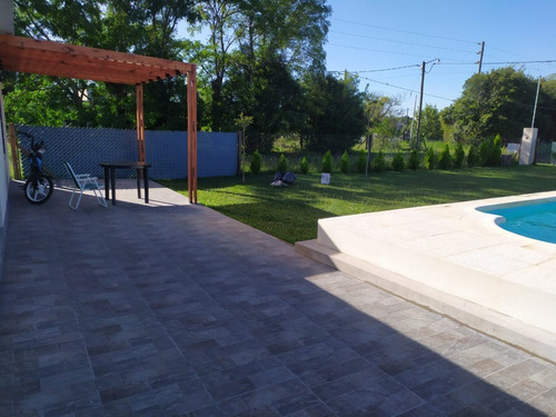 Imagen 6 de 8 de Casa Quinta En Kennedy Al 600 | Baradero