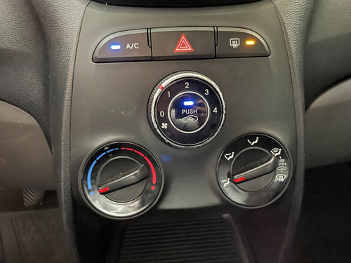 Imagem 9 de 15 de Hyundai Hb20s Comfort Plus 1.6 Flex Completo 2018 Autos Rr