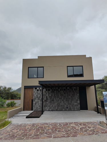 Casa Nueva En Venta En Altozano Querétaro