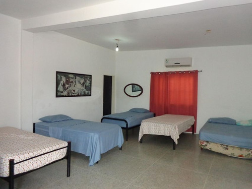 Imagen 3 de 14 de Karen Freites Rentahouse Mp 22f204 Safari Country Club