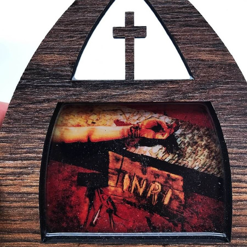 Capelinha Das Mãos Ensanguentadas De Jesus 11cm
