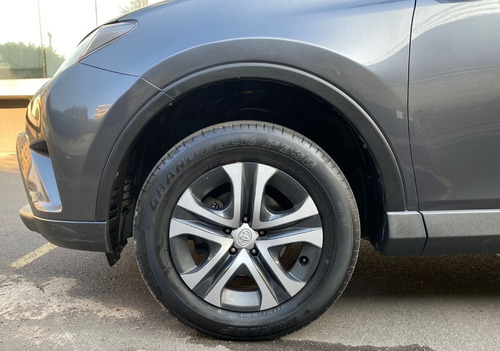 Imagen 3 de 25 de Toyota Rav4