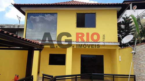 Imagem 2 de 15 de Casa De Rua-à Venda-campinho-rio De Janeiro - Vvca40049