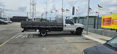 F 4000 4x2 Único Dono