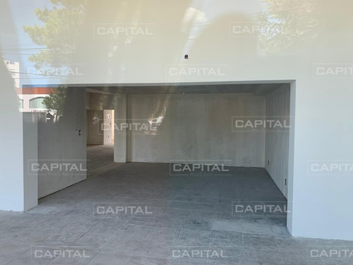 Local En Venta - Punta Del Este- Ref: 29026
