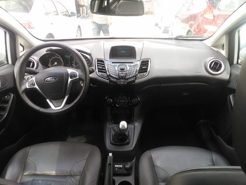 Ford Fiesta 1.6 Titanium Hatch 16v Flex 4p Manual
