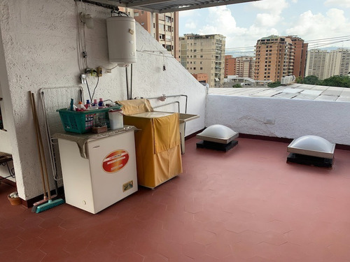 Imagen 18 de 21 de Casa En Venta En Los Dos Caminos 400m2 Mls #22-11146
