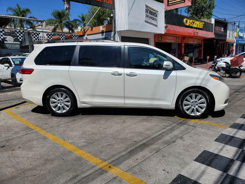 Toyota Sienna 3.5 Limited At