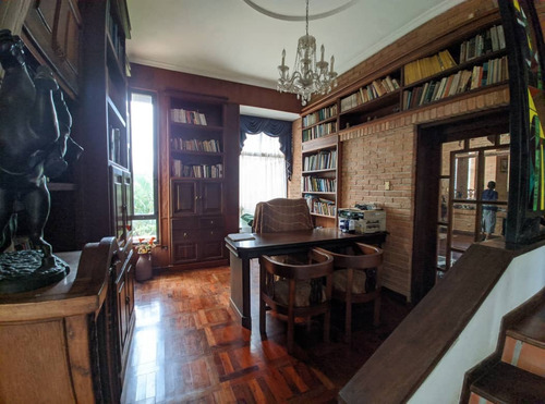 Angelica Acosta Vende Espectacular Casa Con Arquitectura Y Confort De Ambiente Contemporáneo En Guataparo Country Club